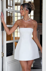 Artemisia Elegant Strapless Mini Dress